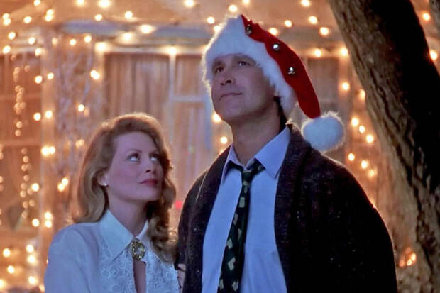 Beverly D'Angelo and Chevy Chase, National Lampoon's Christmas Vacation | Photo Credits: Hughes Entertainment/Warner Bros.