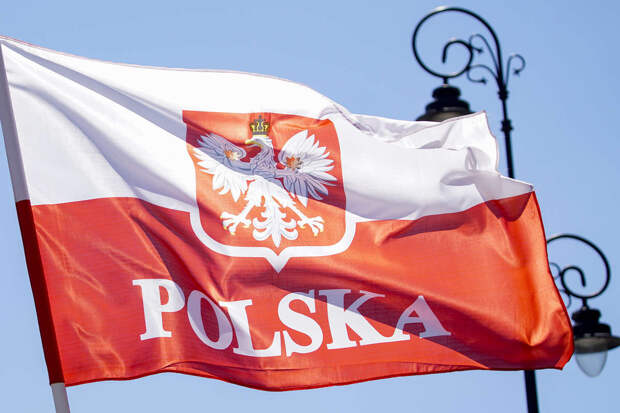 Министр образования Польши: приняты меры для экстрадиции нациста Хунки из Канады