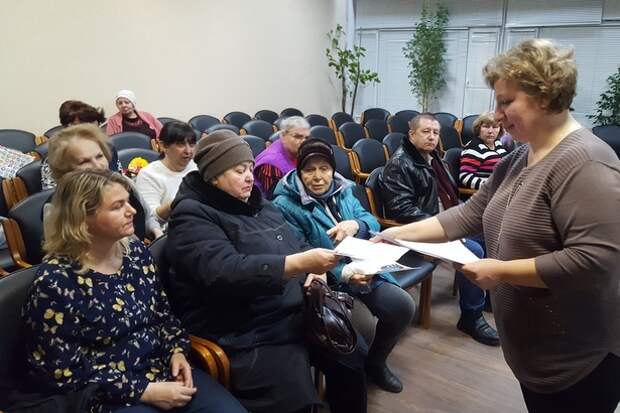 В управе Силино прошел семинар, посвященный «добрым крышечкам» В управе Силино прошел семинар, посвященный «добрым крышечкам»