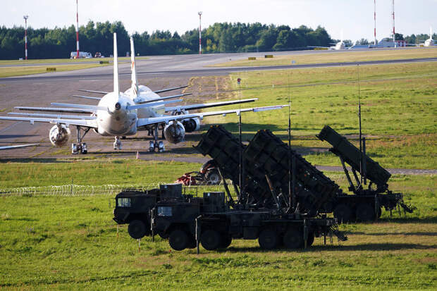 WP: Украина имеет право сбивать самолеты ВС РФ над Россией американским ПВО