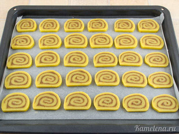 Печенье с корицей “Спиральки” — 8 шаг