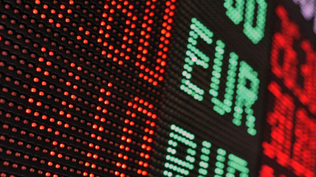 Банк России установил официальные курсы доллара и евро на 2 сентября