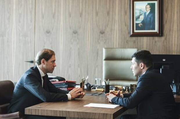 Денис Мантуров и Антон Алиханов обсудили вопросы промышленного развития региона