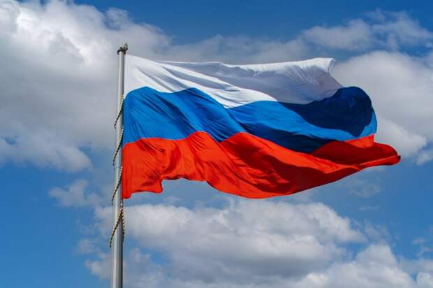 Пришедшие на пункт отбора контрактников объяснили свое решение верностью Родине. Фото: М. Мишин mos.ru. Пресс-служба мэра и Правительства Москвы