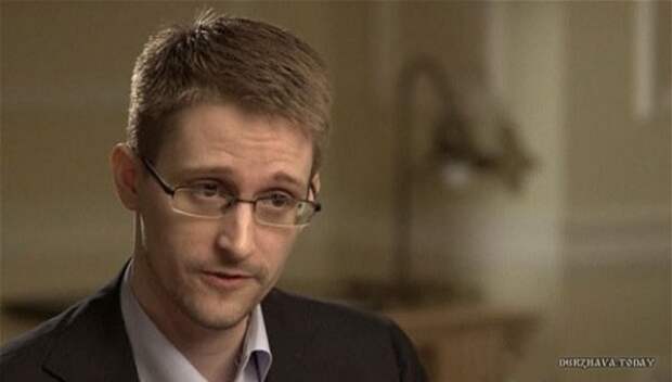 Э.Сноуден: Америка давно травит русских биологическим оружием