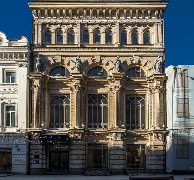 Самые мистические дома старой Москвы в неоготическом стиле