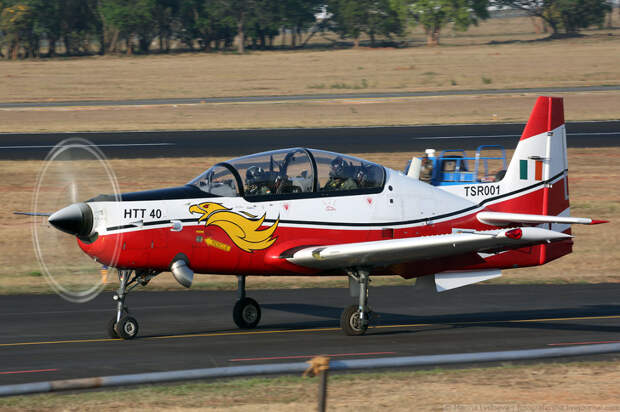 HTT40