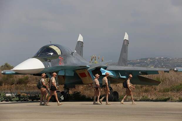 Россия вывела половину своей авиагруппировки с базы «Хмеймим»
