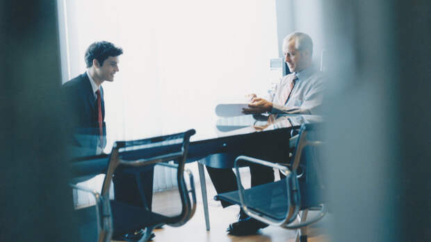 Россиянам рассказали о ставке работодателей на соискателей 40+ и молодёжь