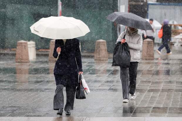 В Москве три дня перед майскими праздниками будет идти снег