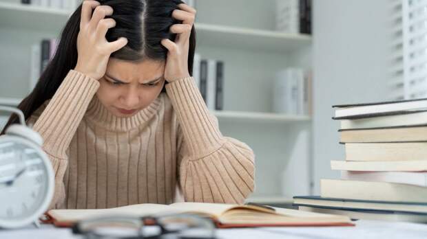 Преподаватель Мурзюкова объяснила, почему люди годами не могут выучить английский язык