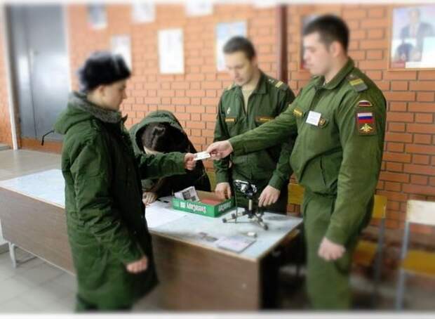 Выходной военкомата. Красноярск сборный пункт призывников. Пересыльный пункт в Красноярске. Армейский распределительный пункт.