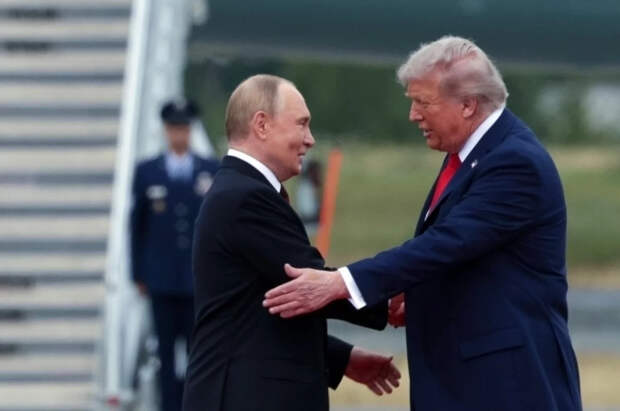 Путин выразил поддержку Трампу в связи с покушением