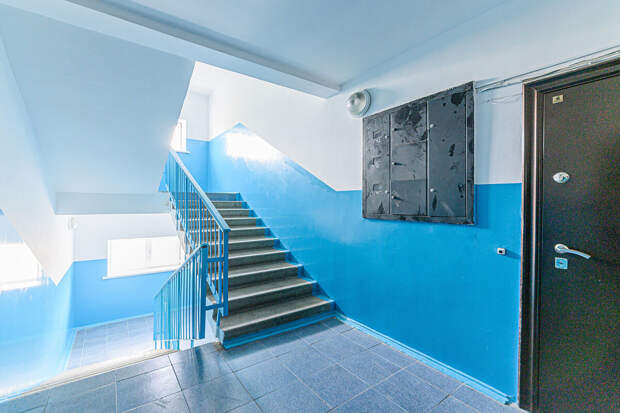 Мособлпожспас: в Егорьевске спасатели вскрыли квартиру из-за спящего подростка