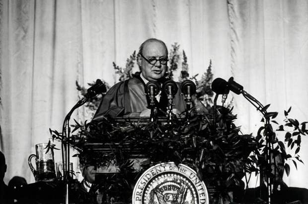 Фултонская речь: как Черчилль железный занавес опустил