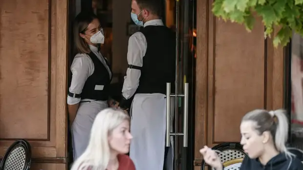 Более двух тысяч заведений Москвы получили QR-коды для чекина гостей