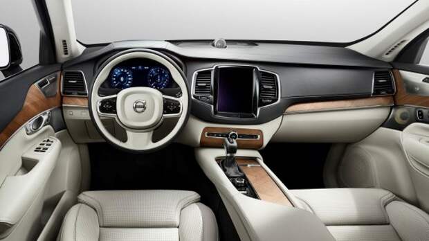 С конвейера сошел последний Volvo XC90 первого поколения