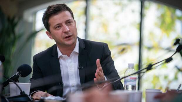 Ищенко рассказал, когда политсилы на Украине решат вопрос власти Зеленского