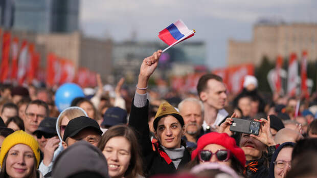 Еще один день отдыха: россиян ждут длинные майские выходные