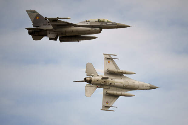 МИД: Россия будет воспринимать F-16 на Украине как носители ядерного оружия