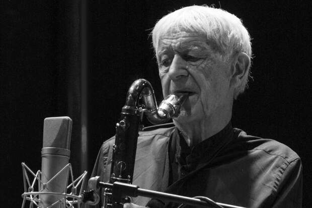 Умер французский композитор Порталь