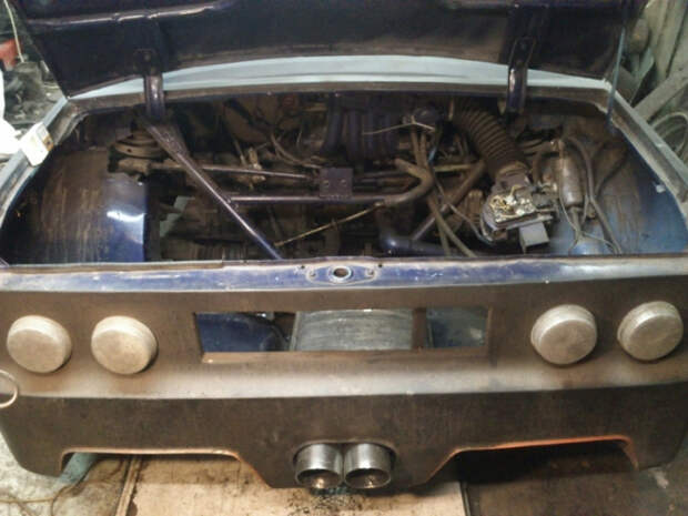 Автоумельц-энтузиаст своими руками переделал «Запорожец» под Ford Mustang (34 фото) Уникальный ЗАЗ 968 «Запорожец»
