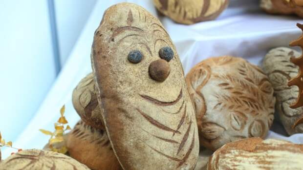 Диетолог сравнила влияние разных видов хлеба на здоровье человека