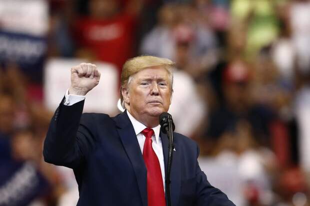 Трамп назначил США «победителями фашизма и коммунизма»