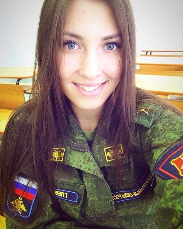 Обворожительная улыбка - это +100 к военной мощи страны! армия, вооруженные силы, девушки, красота, россия, сила, форма