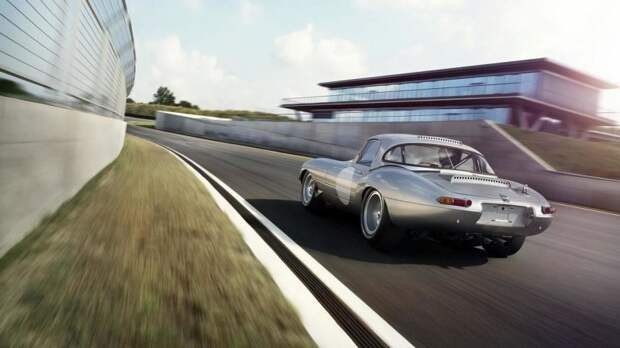 Воплощенная красота: несколько попыток возродить классический Jaguar E-Type E-Type, jaguar, jaguar e-type, авто, олдтаймер, рестомод, ретро авто