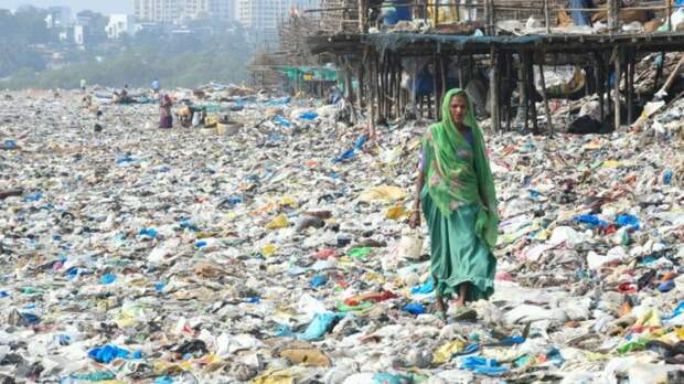 В индийском мегаполисе запретили любые предметы из пластика