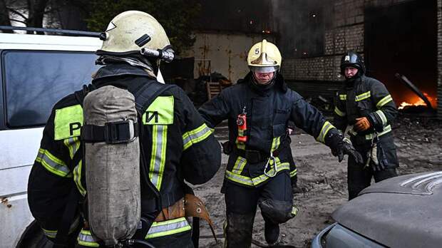 В Рязанской области на предприятии произошел пожар из-за падения обломков БПЛА