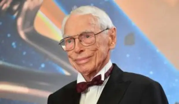 Как мальчишка: Олешко раскрыл секрет мужской молодости 96-летнего Зацепина