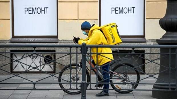 Зарплатный максимум курьеров в Петербурге составил 95 тысяч рублей