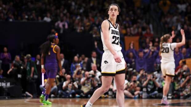 Iowa guard Caitlin Clark