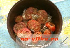 Скумбрия с картошкой и помидорами в мультиварке