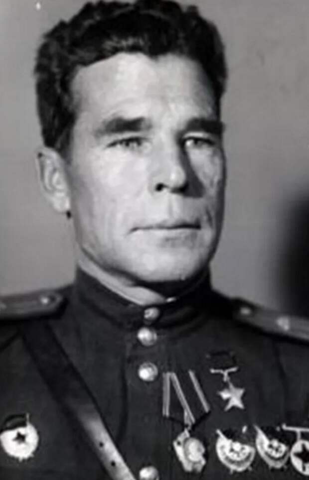 Владимир Максимов