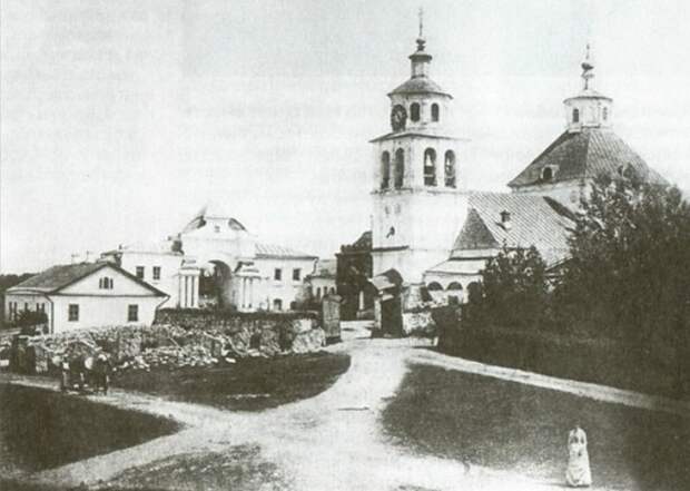 Храм Христа Спасителя в усадьбе Гончаровых. Полотняный завод, 1900 | Фото: foma.ru