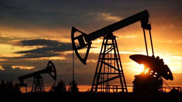 Иран не подтвердил сообщения о поставках нефти в США 