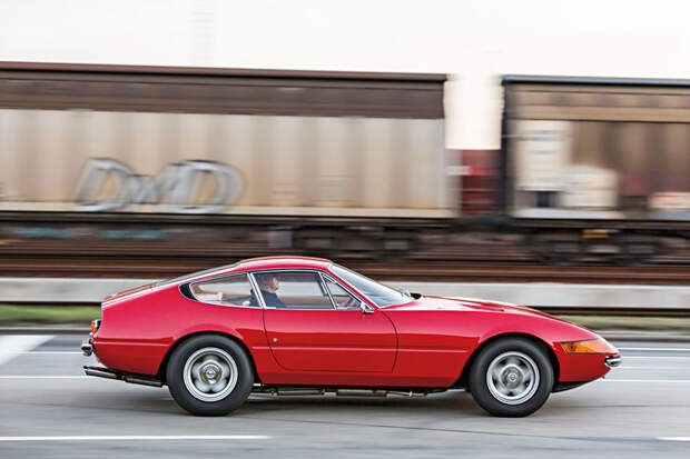 Ferrari 365 GTB/4 «Daytona» — машина для плейбоя