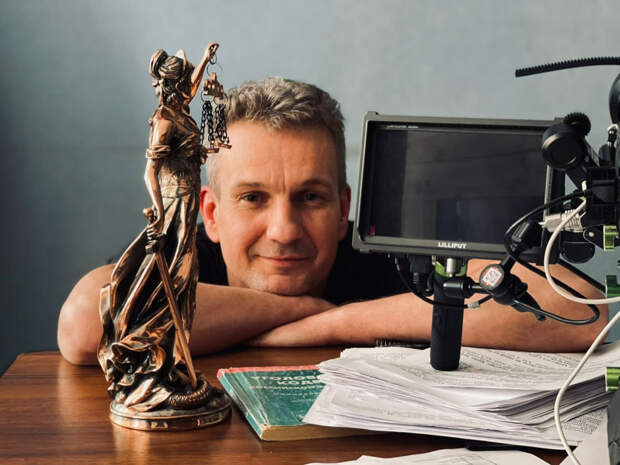 Как судья, оправдавший Мадонну в деле про гомосексуализм, стал режиссером