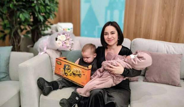 Айсылу Габдинова икенчегә әни булган!