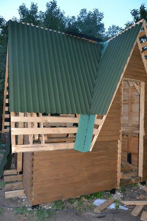 Туалет и душевая кабинка под одной крышей