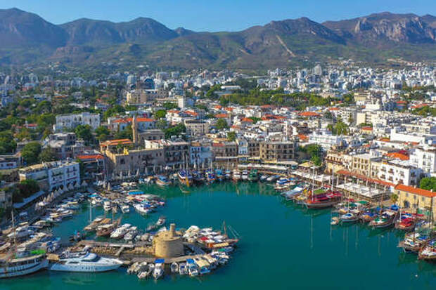 На Кипре заявили, что следят за ситуацией с ударом БПЛА по базе ВВС Британии