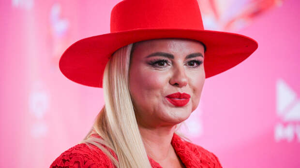 Не до свадьбы: что мешает Анне Семенович выйти замуж