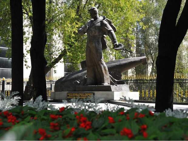 Боль матерей и вдов погибших на подлодке «Курск» не утихает спустя 25 лет