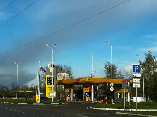 С мая зальют только после этого жеста: новые порядки на АЗС, о которых молчат кассиры