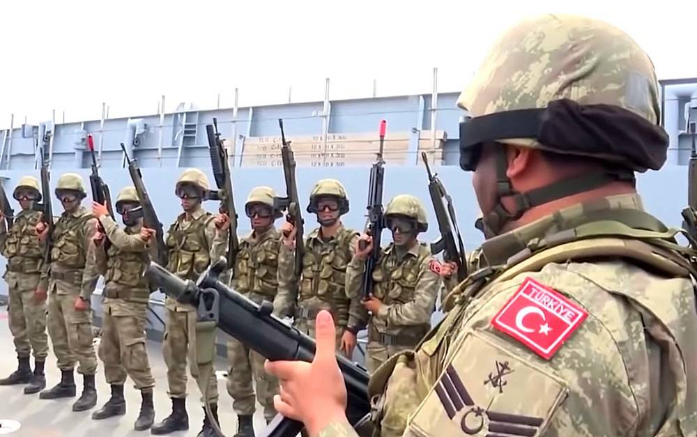 Эксперт: Турция не остановится на Карабахе. Следующим будет Крым Эксперт: Турция не остановится на Карабахе. Следующим будет Крым