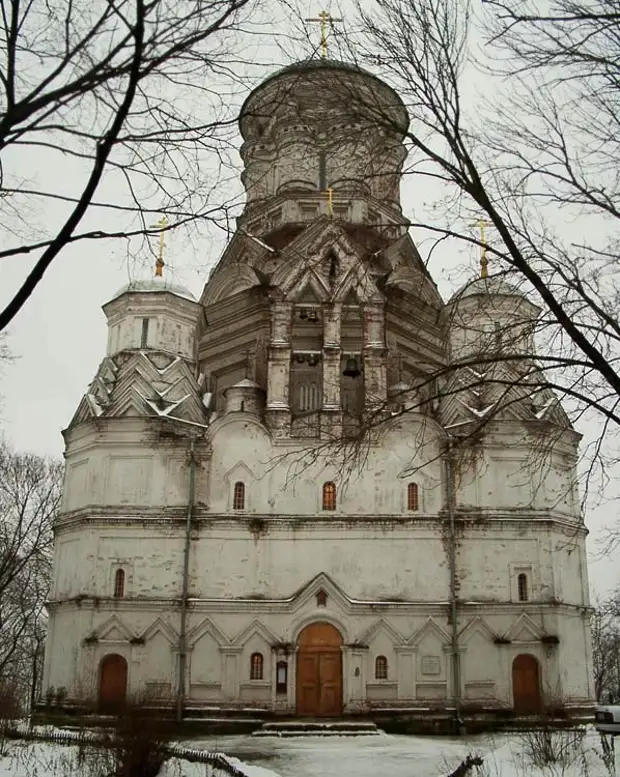 Храм усекновения главы иоанна предтечи