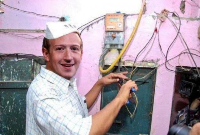 Глобальный сбой Facebook, Instagram и WhatsApp: шутки и мемы